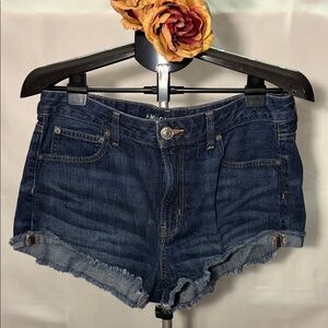 American Eagle Outfitters Dark Indigo Frayed Cutoff Jean Shorts